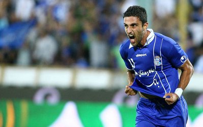 بقای ما در لیگ به اندازه کسب سهمیه ارزش داشت/ هر شب خواب حضور در استقلال را می‌بینم