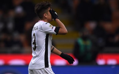 اظهار نظر جالب مهاجم پالرمو درباره پیشنهاد بارسا / دیبالا: بارسا مرا بخواهد تا آنجا شنا می‌کنم!