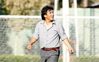 یادداشت روز | خداداد عزیزی٬ از اسپانسر 600 میلیونی تا مربیگری مجانی!