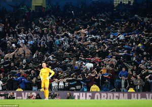 شادی هوادارن نیوکاسل|None