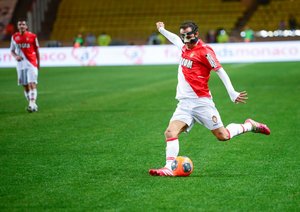 موناكو ۱-۲ والنسین/هفته نوزدهم