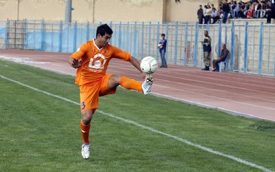 شکوری: پیشنهاد خرید کارت پایان خدمت جعلی به من هم شد / اگر دانشجو نبودم شاید کارت جعلی می‌گرفتم!