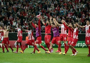 شادمانی بازیکنان المپیاکوس|المپیاکوس 1 - 0 یوونتوس / لیگ قهرمانان