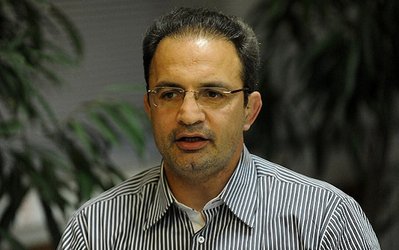 خادم: در مورد مدیرعامل پرسپولیس تصمیم نگرفته‌ایم / نژادفلاح قائم مقام است