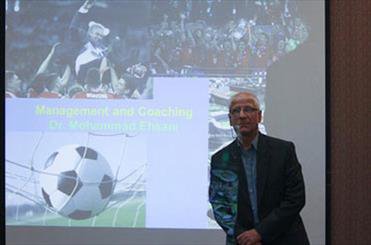 مربیانی که در همایش ملی شرکت نکنند حق مربیگری در لیگ برتر فوتبال را ندارند