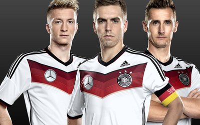 10 پیراهن برتر تیم‌های فوتبال در جام‌جهانی / آلمان دارای برترین پیراهن