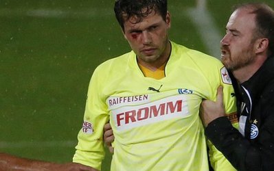 غیبت یک هفته‌ای داوری به دلیل مصدومیت