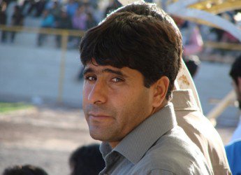 سرمربی تیم گل گهر سیرجان: باید کار پرسپولیس را در نود دقیقه تمام کنیم!