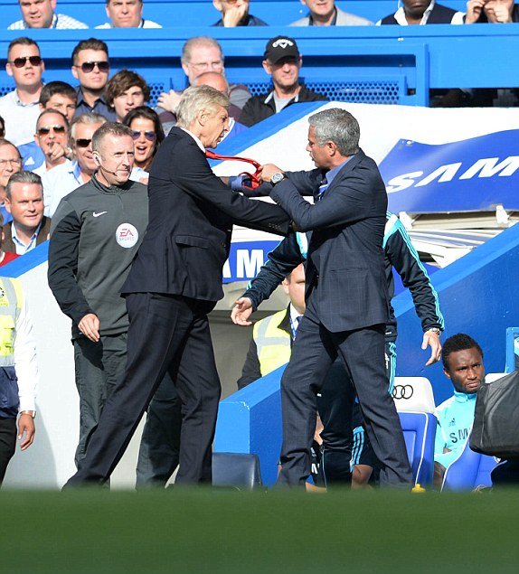 1412517355212_lc_galleryImage_Chelsea_FC_v_Arsenal_FC_P.JPG