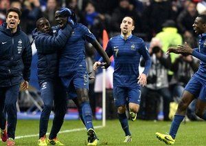 فرانسه 3-0 اوکراین / پلی آف جام جهانی 2014|فرانسه 3-0 اوکراین / پلی آف جام جهانی 2014
فرانسه در مجموع با نتیجه 3-2 به جام جهانی صعود کرد