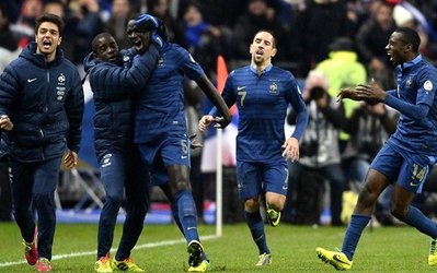 احتمال غیبت دروازه‌بان دوم فرانسه در جام جهانی