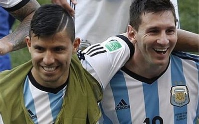 کُری‌خوانی مسی برای آگرو: آگوئرو در بازی‌های فیفا به من می‌بازد، منتظرم دیدار واقعی فرا برسد