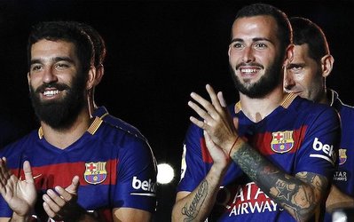 درخواست بارسلونا از فیفا برای بازی کردن آردا