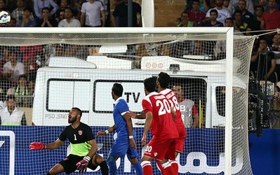 اختصاصی متافوتبال |‌ تناقض درباره محروميت سوشا و عاليشاه / نصيرزاده: آن‌ها محروم هستند / كسرايی: كارت زرد مرحله گروهی اين دو بازيكن بخشيده شده است و مشكلی بابت بازی برگشت ندارند!