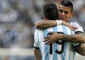 ریکی آلوارز|شادمانی ریکی آلوارز بعد از گلزنی مقابل الوونی.