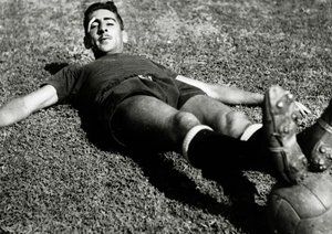 جام جهانی 1950|آلسیدس ادگاردو جیجیا (اروگوئه). وی گل تیم خود برابر برزیل را به ثمر رساند که پیروزی تیم ملی اروگوئه برابر برزیل در جام جهانی 1950 را همراه داشت.