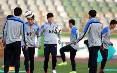 نارضایتی کره‌ای ها از زمین تمرین