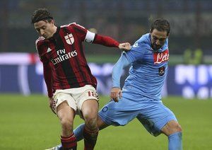 ريكاردو مونتوليوو - گونزالو ایگواین|میلان 2 - 0 ناپولی / سری آ