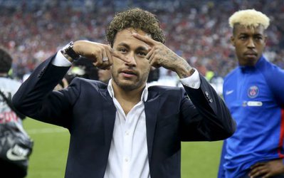 افشای عکس سلفی وینسیوس جونیور و نیمار / رئال مادرید مقصد بعدی نیمار