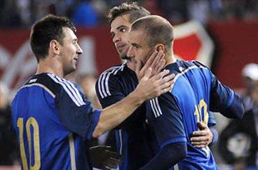 هافبک آرژانتین: از نتیجه دیدار با ایران راضی هستیم، از نحوه بازی نه!