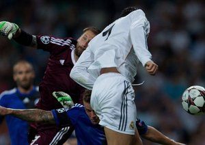 کریستیانو رونالدو|رونالدو گل آغازین تیمش را در بازی برابر کوپنهاگن به ثمر می رساند.