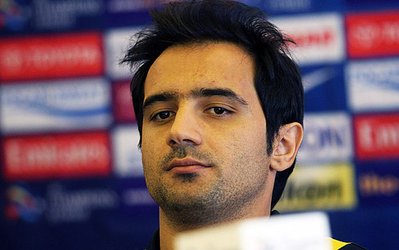 جمشیدیان در تمرینات حاضر شد/ شوخی بدنساز آبی پوشان با فخرالدینی