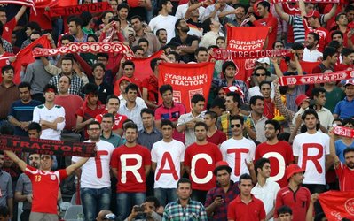 لیگ برتر | حاشیه تراکتور - نفت مسجدسلیمان / حضور نظمی در جمع تماشاگران