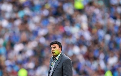 اتفاق روز | مظلومی در آستانه اخراج/ نجف‌نژاد: سرمربی باید تغییر کند