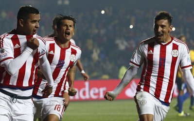 کوپا آمریکا 2015 | برزیل 1 (3) - پاراگوئه 1 (4) / حذف ناباورانه‌ی سلسائو / پاراگوئه رقیب آرژانتین شد