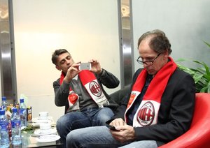 ورود تیم ستارگان میلان به ایران