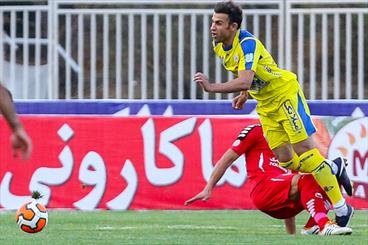 نوروزی نمیتواند با باشگاه دیگر مذاکره کند/ قرارداد غفوری با سپاهان قانونی نیست