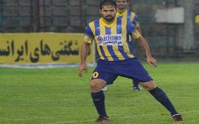 نصرتی: استقلال با خوش شانسی برنده شد