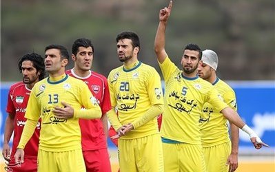 نگاه روز | کم محلی به یک جام زیبا / ذوب و نفت یعنی «استقامت»!