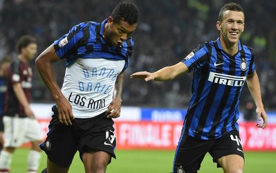 سری‌آ | اینتر 1 - میلان 0 / نراتزوری دربی شهر میلان را برد