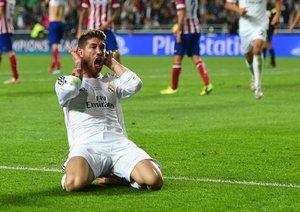 سرخیو راموس|سرخیو راموس شادمان از گلزنی.