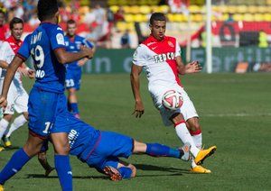 تقابل دو بازیکن نیس و موناکو|نیس 1 - 0 موناکو / لیگ جزیره