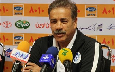 هفته چهارم لیگ برتر | ابراهیم‌زاده: باشگاه حق انتخاب سرمربی را دارد