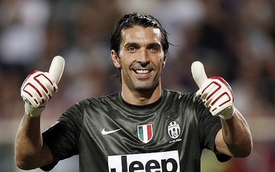 Top Ten | ده دروازه بان برتر با بیشترین رقم نقل و انتقال