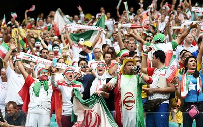 48011 تماشاگر دیدار ایران و بوسنی را از نزدیک نظاره کردند