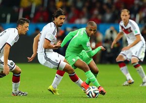 یاسین براهیمی - مسوت اوزیل-خدیرا