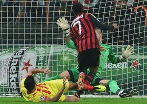 میلان-بارسلونا/گروه H لیگ قهرمانان اروپا|میلان-بارسلونا/گروه H لیگ قهرمانان اروپا