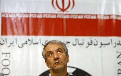 گزارش روز | تبانی در لیگ یک / خطر تعلیق در انتظار فدراسیون فوتبال ایران