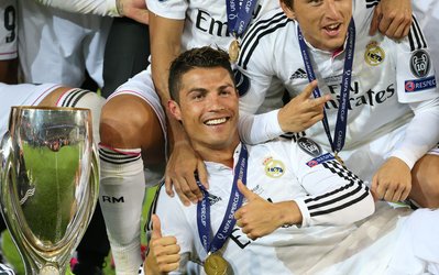 رونالدو: خیلی خوشحالم/ بدون کمک هم‌تیمی‌هایم کسب این جایزه ممکن نبود