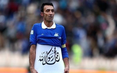 عنایتی: حاضرم تا پایان فصل گل نزنم اما استقلال قهرمان شود