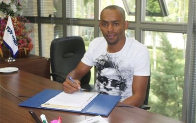 لوسیانو پریرا در فهرست برترین گلزنان سال 2014