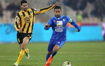 بازیکن مورد علاقه سرخ آبی ها آزاد شد؛ استقلال نزدیک تر؟