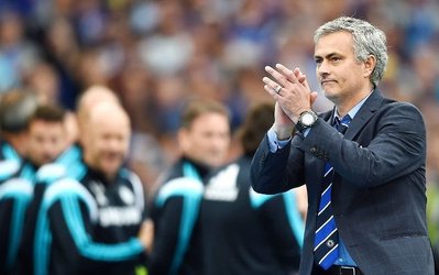 مورینیو: تا زمانی که آبراموویچ بخواهد در چلسی می‌مانم