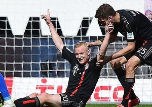 شادی بازیکنان بایرن|هوفنهايم 0 - 2 بایرن مونیخ / بوندسلیگا