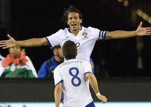 برونو ادواردو ریگوف آلوٍز|شادمانی برونو آلوز بعد از گلزنی مقابل مکزیم.