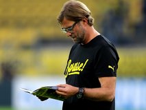 Tom Adams | سایه کلوپ بر سر ونگر است؟